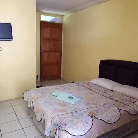 D'Villa Rina Ria Lodge, Kinabalu Park, Kundasang Bundu Tuhan Buitenkant foto