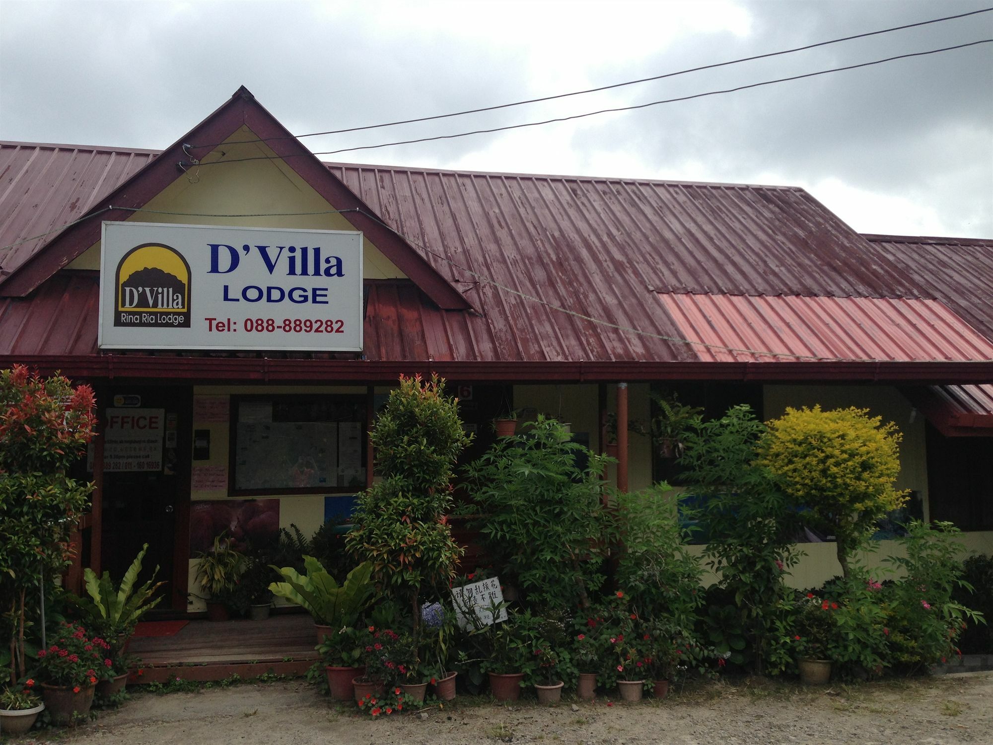 D'Villa Rina Ria Lodge, Kinabalu Park, Kundasang Bundu Tuhan Buitenkant foto